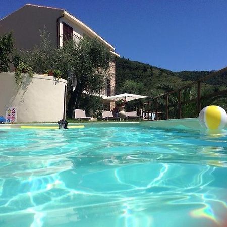 Agriturismo Osteria Du Barba Pe' - Casa Cassini 보르디게라 외부 사진