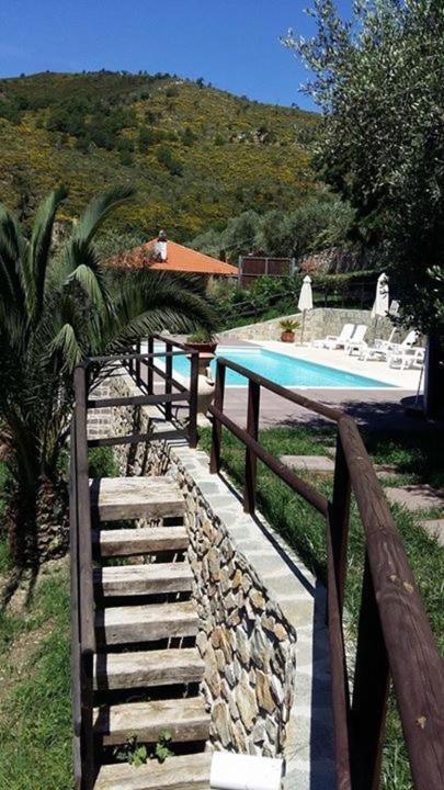 Agriturismo Osteria Du Barba Pe' - Casa Cassini 보르디게라 외부 사진