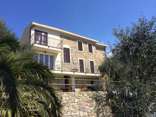 Agriturismo Osteria Du Barba Pe' - Casa Cassini 보르디게라 외부 사진