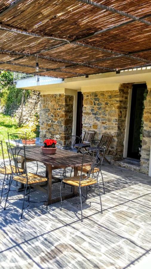 Agriturismo Osteria Du Barba Pe' - Casa Cassini 보르디게라 외부 사진